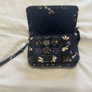 Vera Bradley - Fleur Medallion - Wristlet Wallet